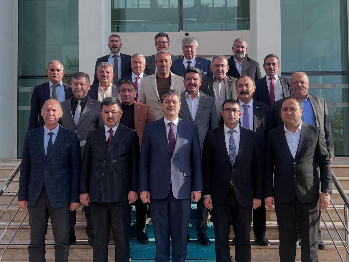 Kırşehir’de İl Özel İdaresi ve STK’larla Geniş Kapsamlı İstişare: “Şehrimizin Kalkınması İçin Ortak Akılla Çalışıyoruz”