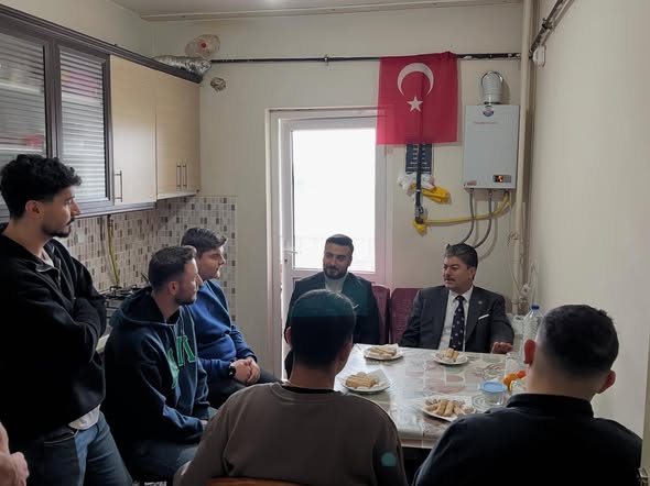 Milletvekili Necmettin Erkan’dan Ahi Evran Üniversitesi Öğrencilerine Hane Ziyareti