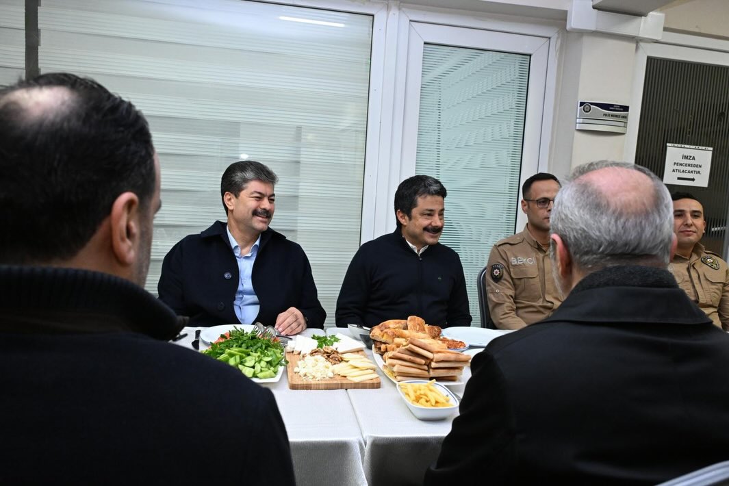Necmettin Erkan’dan Ahi Polis Merkezi’nde Sahur Buluşması