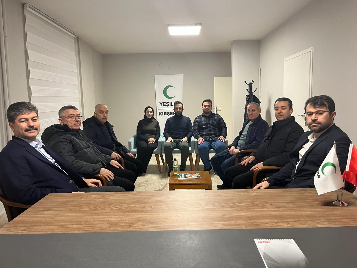 Necmettin Erkan’dan Yeşilay Kırşehir’e Ziyaret