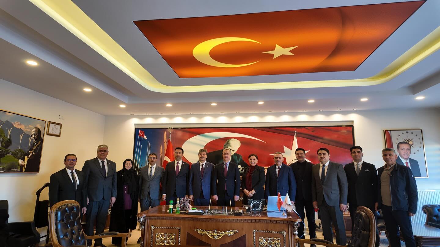 Kırşehir Milletvekili Necmettin Erkan Kaman Belediye Başkanlığı’nda İstişare Toplantısına Katıldı