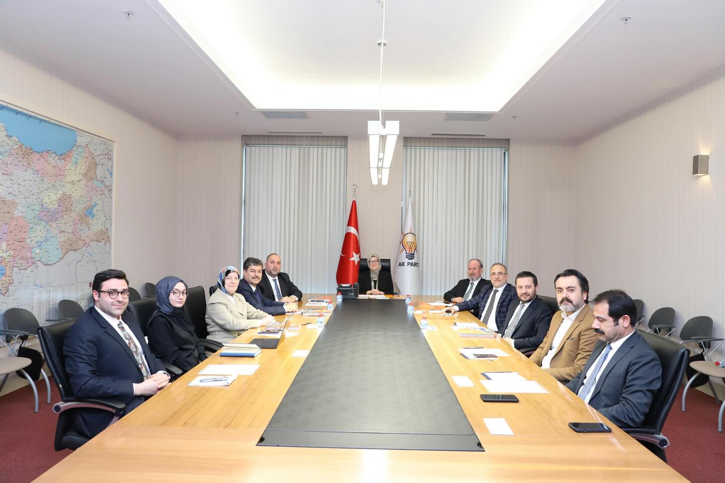 Necmettin Erkan, AK Parti Genel Merkezi’nde Birim Toplantısına Katıldı