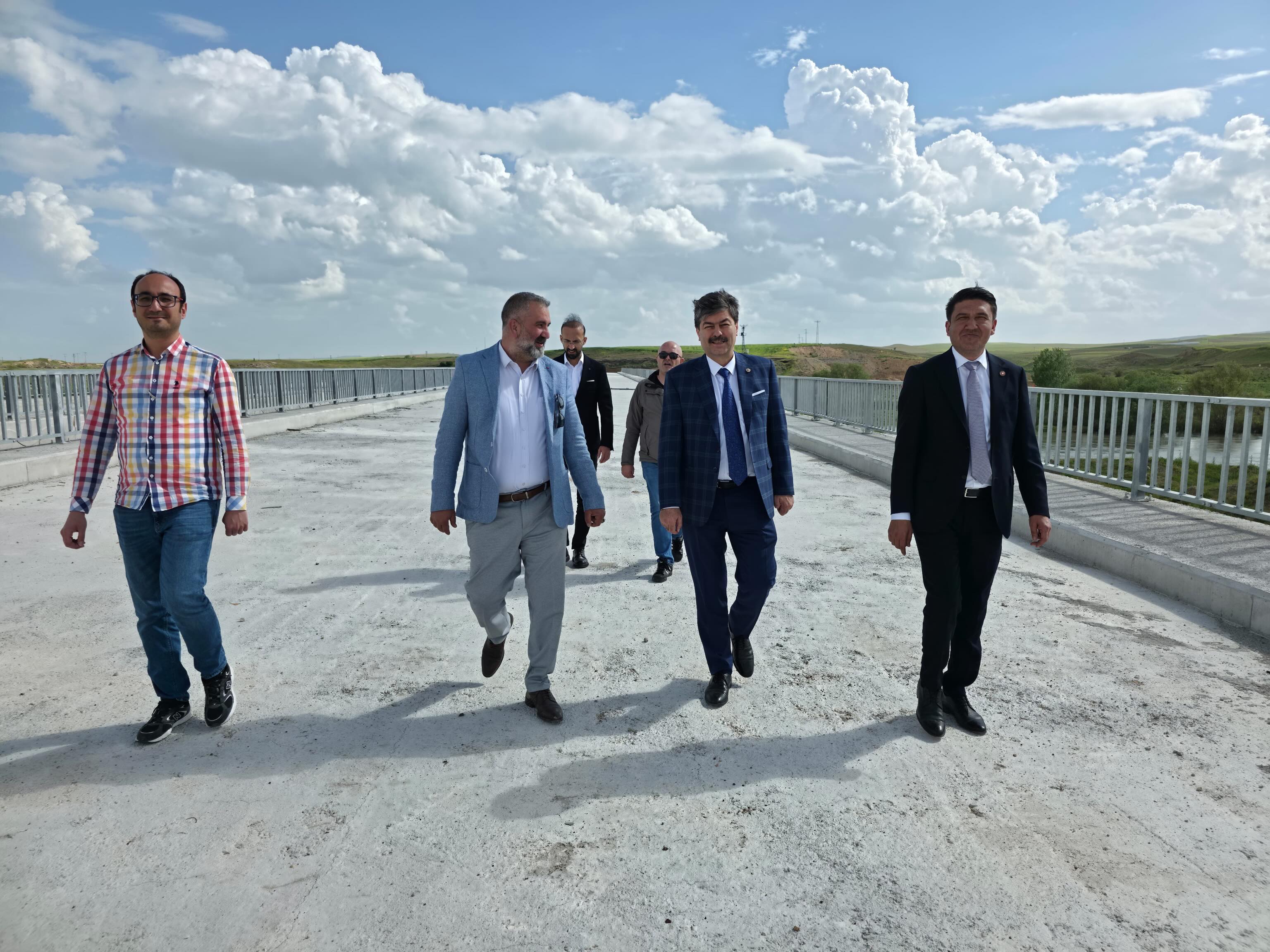 Kırşehir Tuzköy Havalimanı Yolunda Köprü Çalışması Yerinde İncelendi